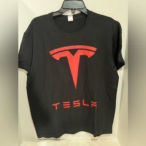 TESLA medium black short sleeve t-shirt
